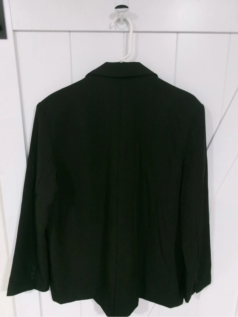 Forever 21 sleek black
